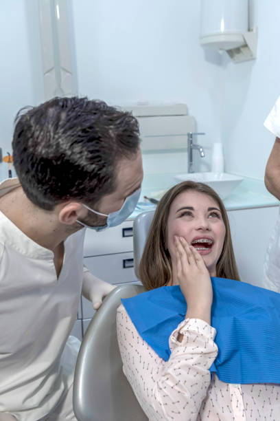 Best Emergency Dentist for Knocked-Out Tooth in Coats, NC